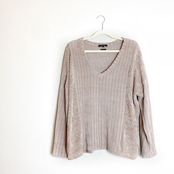 Miss Me Sweaters - Miss Me Pink Contrast Slouchy Sweater